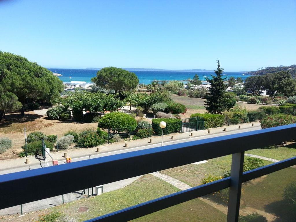Appartement Bormes-les-Mimosas Extérieur photo